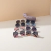 Fashionable sunglasses for women, polarized sunglasses, UV protection, trendy and versatile Application Scenario